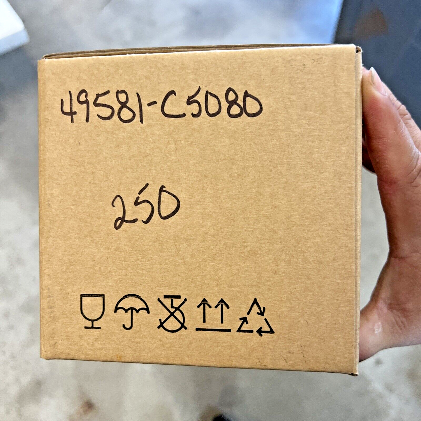 Genuine OEM Kia Sorento Front Right Suspension Drive Axles-Outer Boot 49581C5080