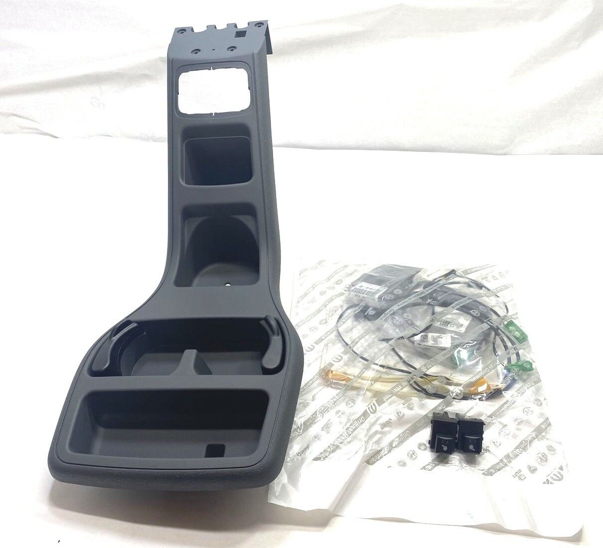 New OEM Mopar Front Seat Element & Center Console Cupholder CSB5T802AB