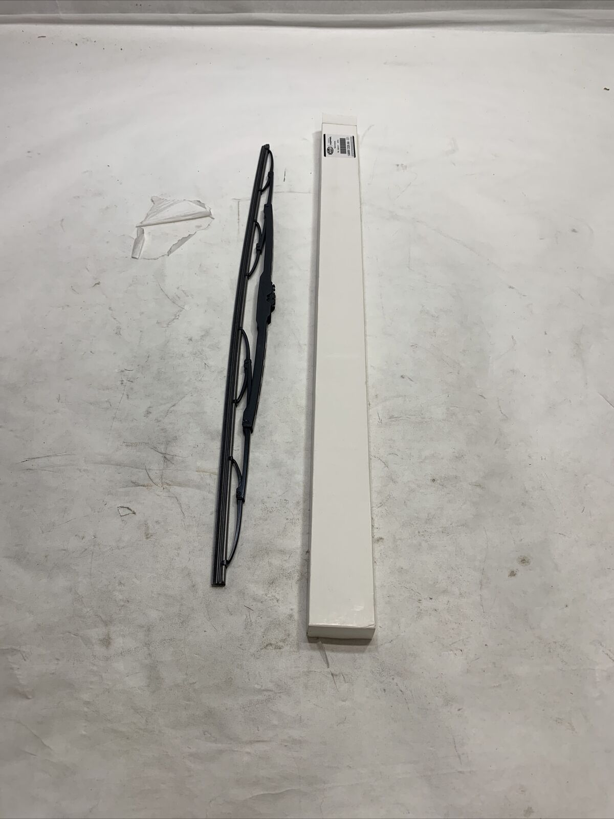 New OEM Mopar Wiper Blade 1AMWC026AA