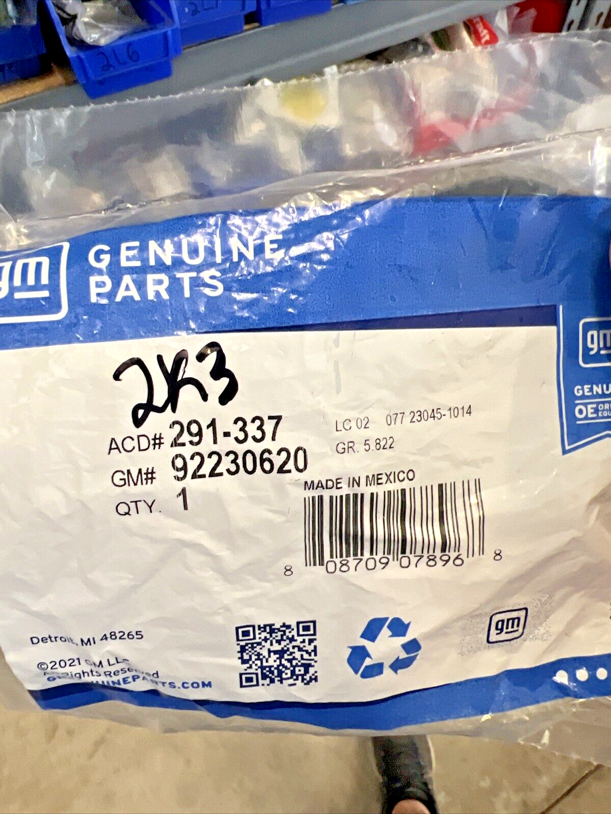Genuine OEM GM ACDelco Chevrolet Trax Rear Axle Shaft Seal 10-22 291337 92230620