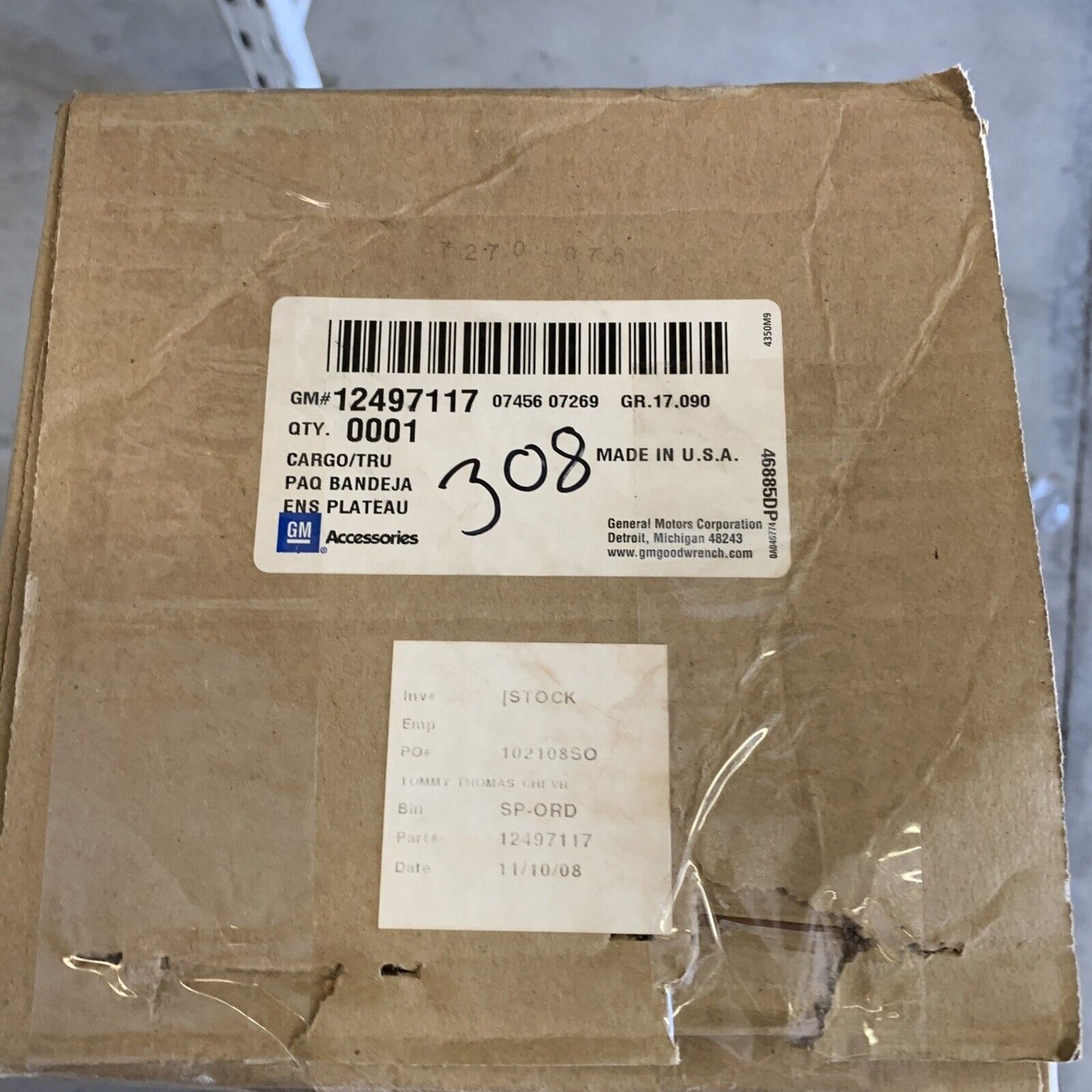 New OEM GM Chevrolet Tahoe 2000-2006 Cargo Area Tray 12497117