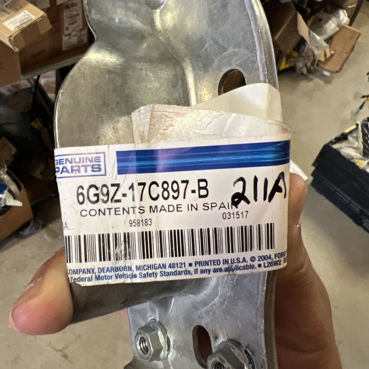 New OEM Genuine Ford Fusion 13-14 Left Driver Side Bumper Bracket 6G9Z17C897B