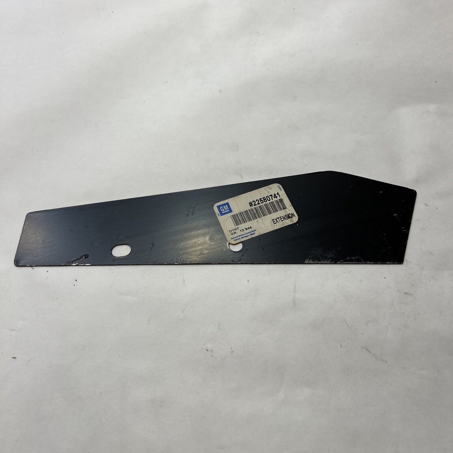 New OEM GM LH quarter panel extension Pontiac Sunfire Chevy 95-05 22580741