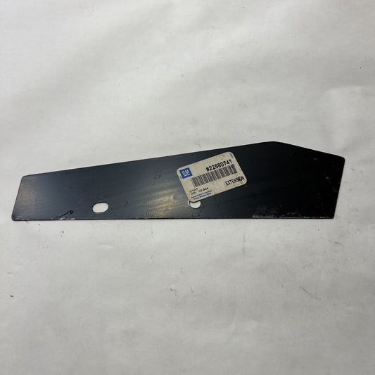 New OEM GM LH quarter panel extension Pontiac Sunfire Chevy 95-05 22580741