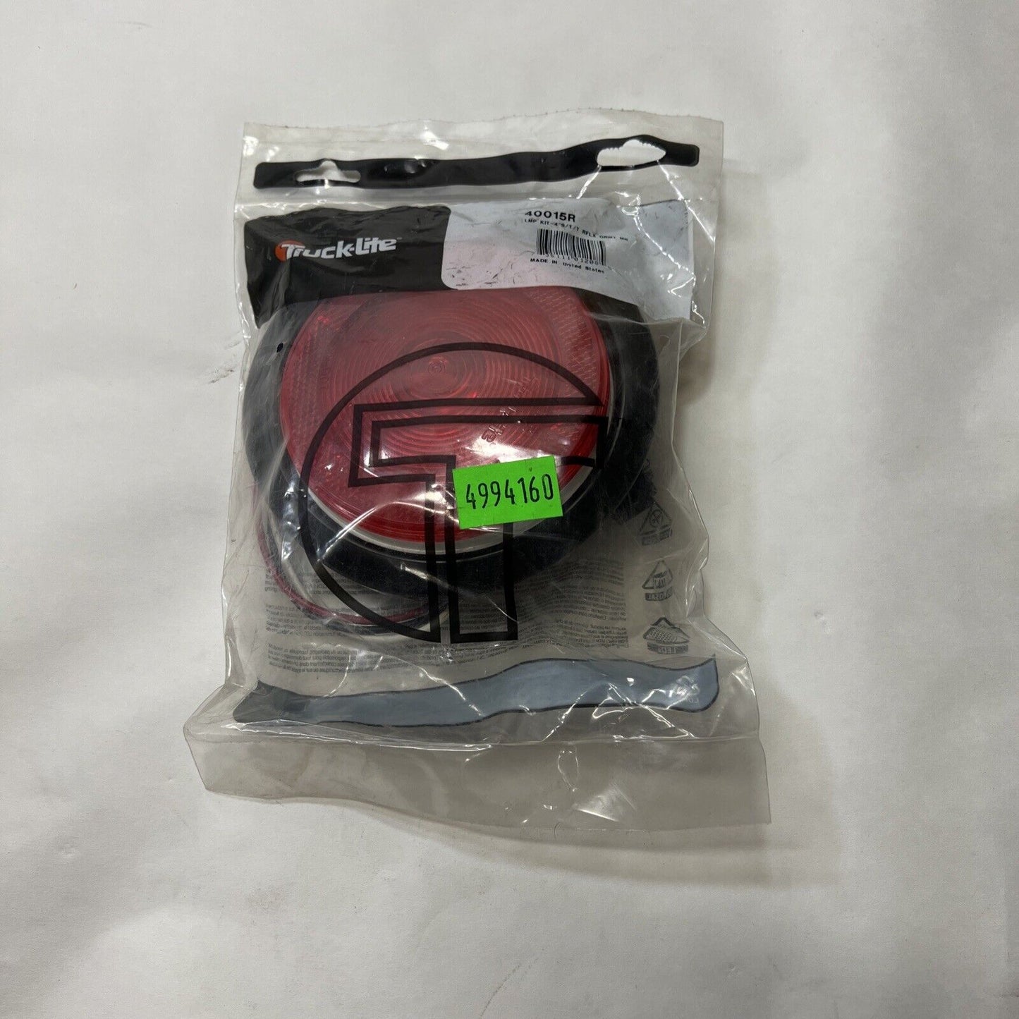 New OEM Trucklite Lamp Kit, 4" Round Stop Turn Tail Light w/ Gasket 40015R
