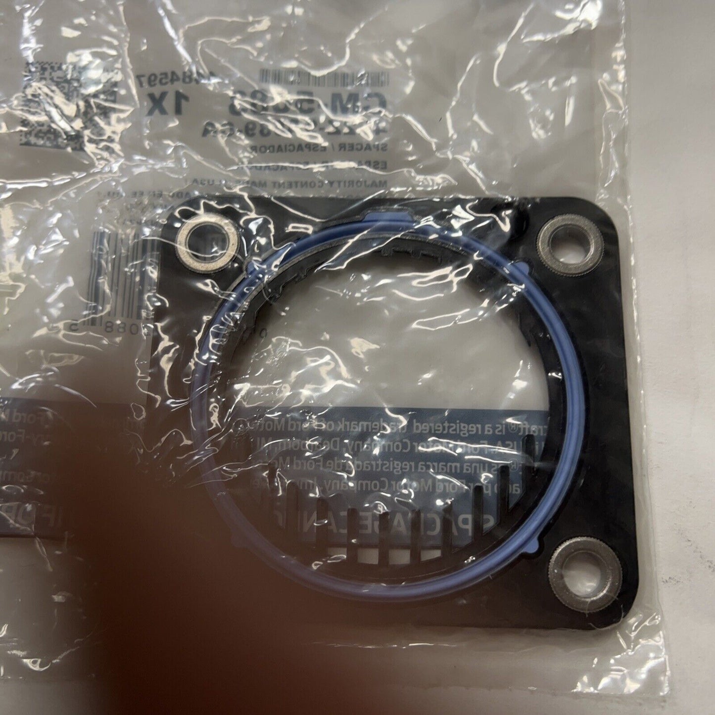 New OEM Motorcraft Explorer 07-10 Injection Throttle Body Spacer  CM-5083