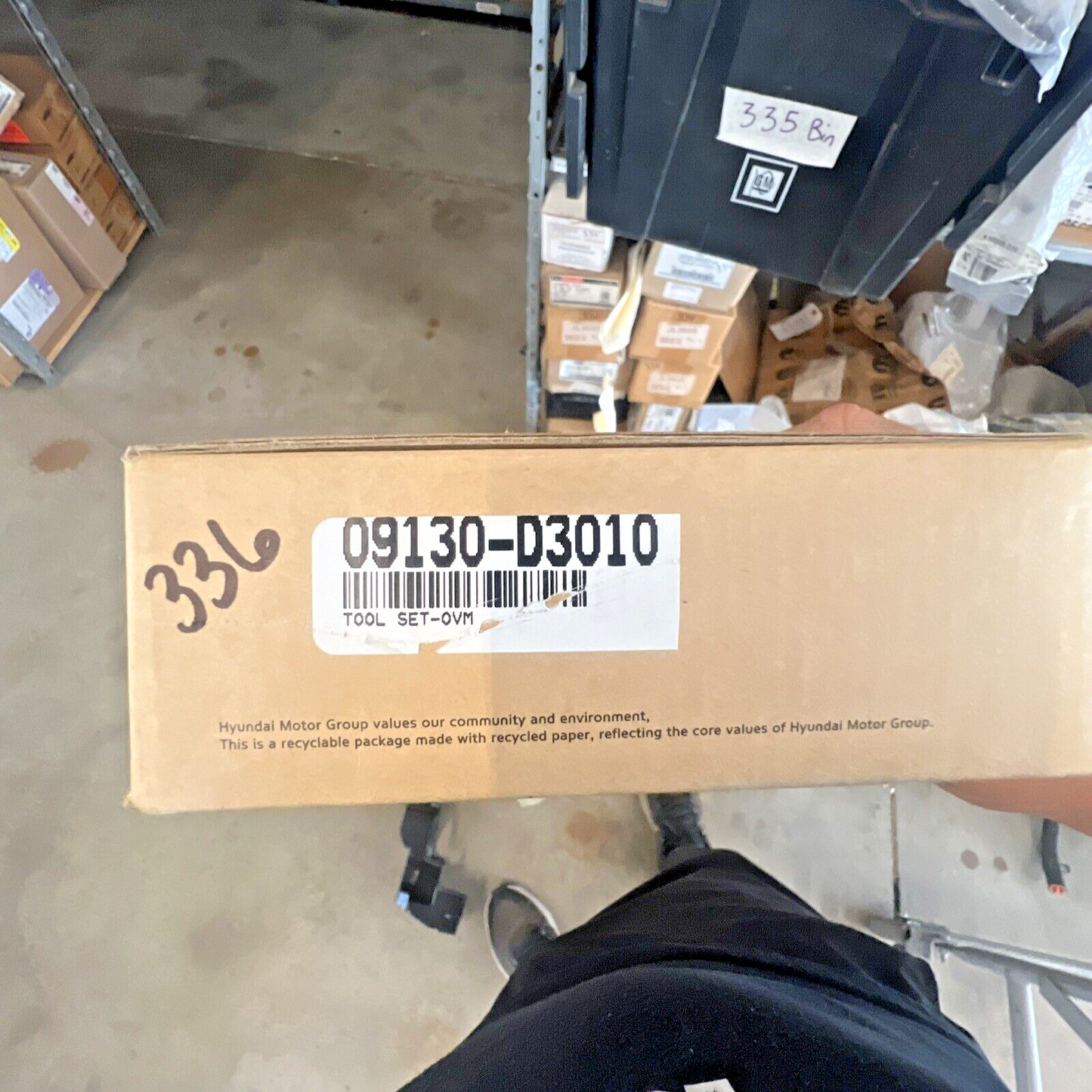 Genuine OEM Hyundai Emergency Spare Tire Wheel Jack Lift W/Tool & Bag 09130d3010