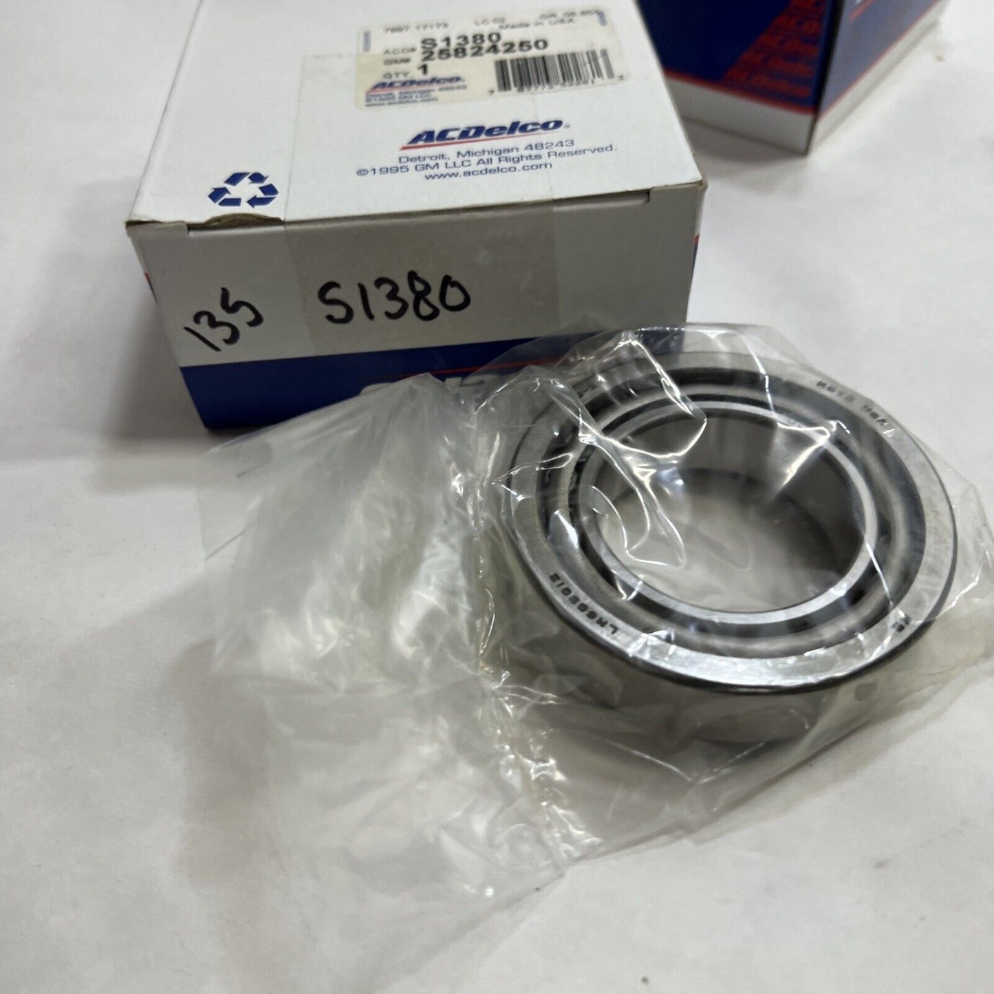 New OEM Genuine ACDelco S1380 Differential Bearing-4WD Rear