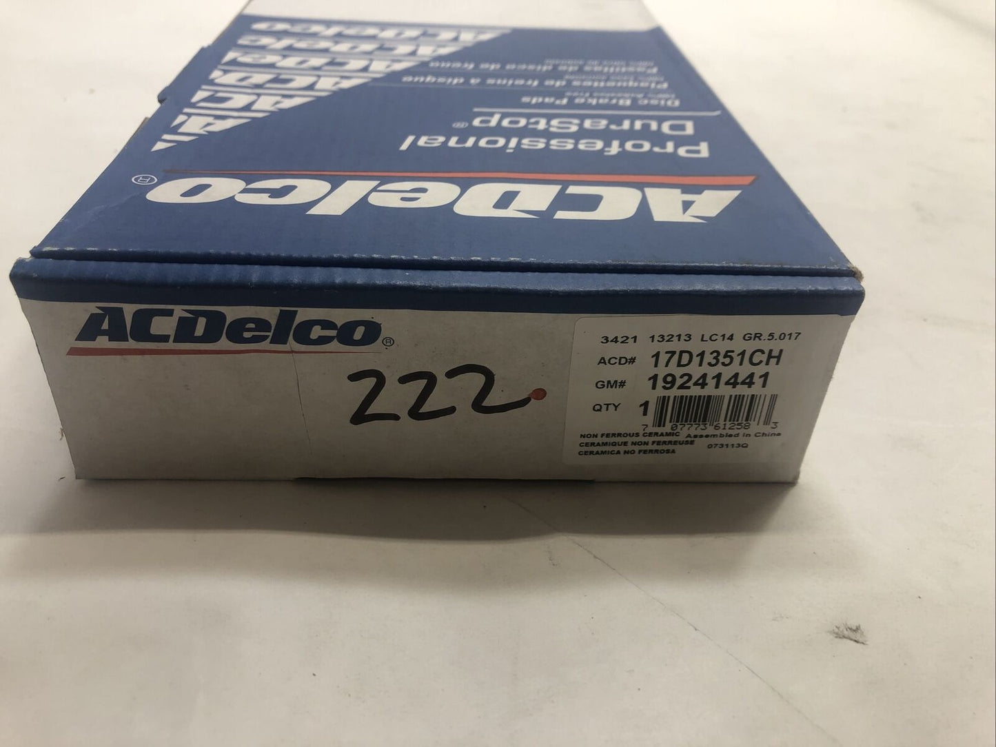 New OEM GM ACDelco 17D1351CH Ceramic Front Disc Brake Pad Kit W/Clips 19428001