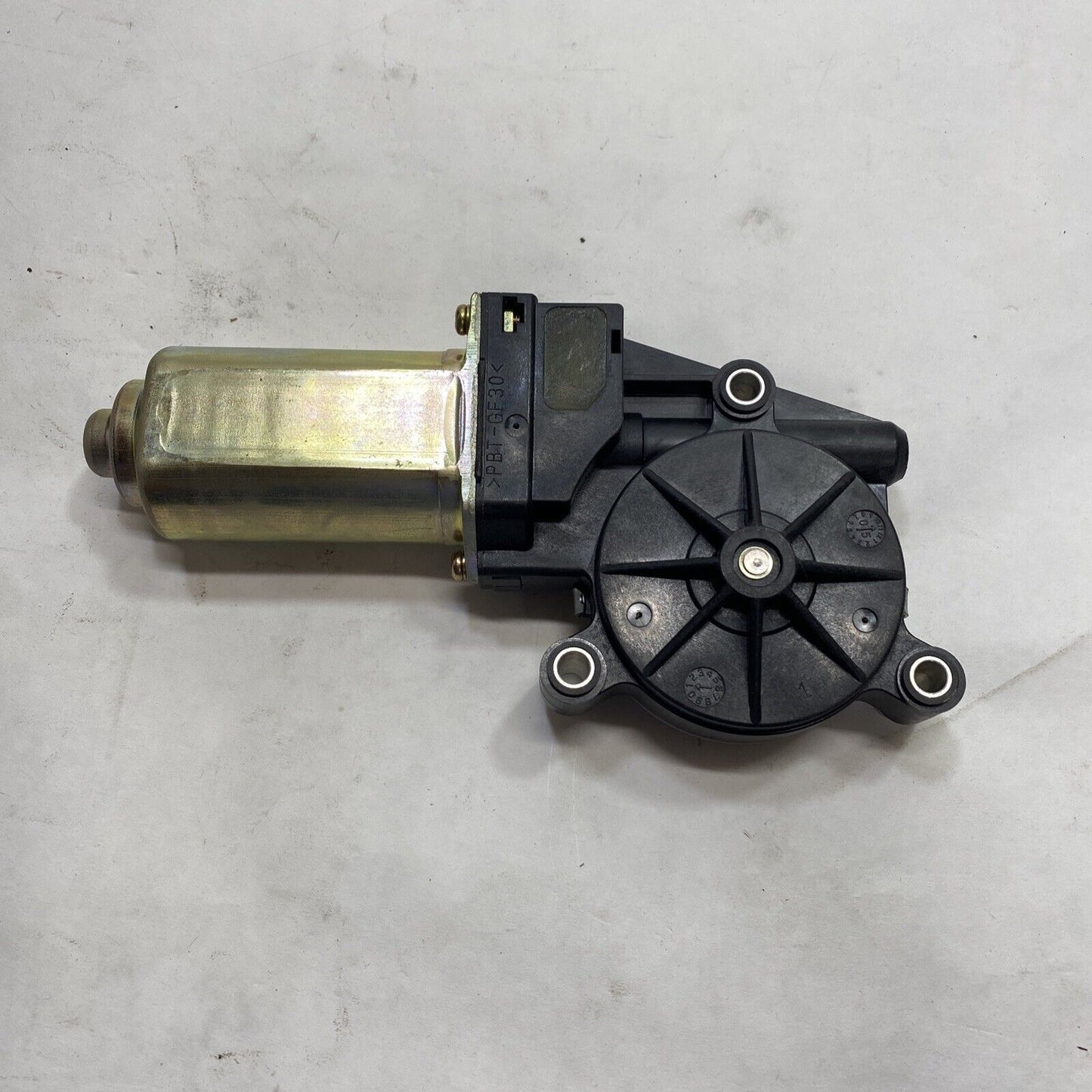 New OEM Mopar Chrysler Pacifica Liftgate Motor 2004-06 5102215AA
