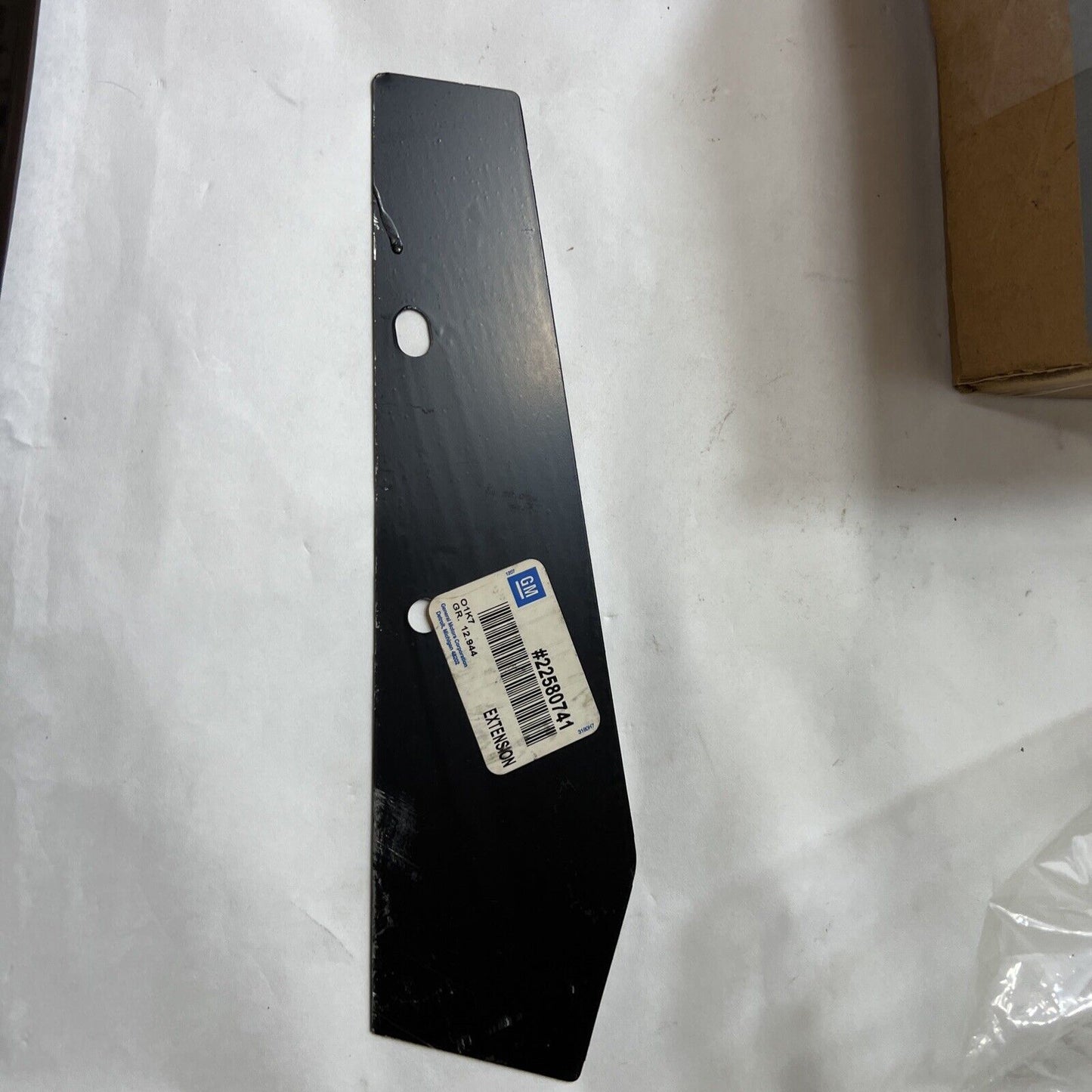 New OEM GM LH quarter panel extension Pontiac Sunfire Chevy 95-05 22580741