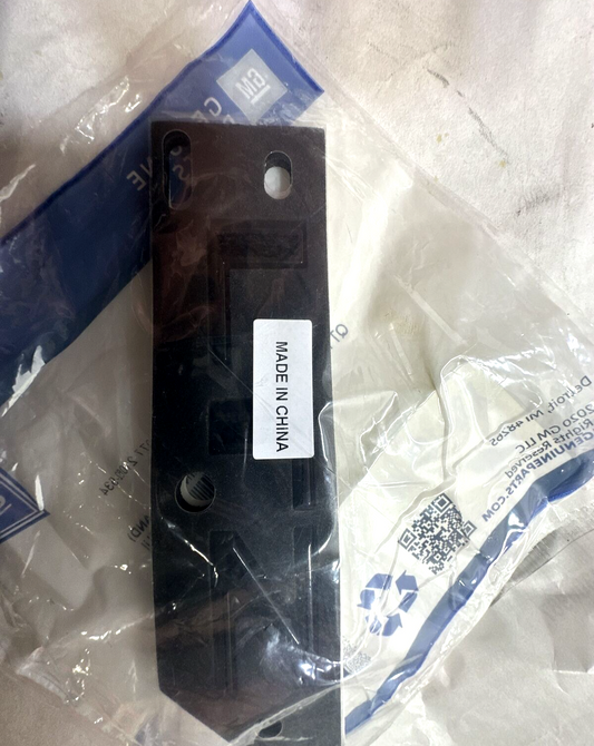 New OEM Genuine GM Chevrolet Silverado 21-22 Gate Trim Plate Assembly 84300967