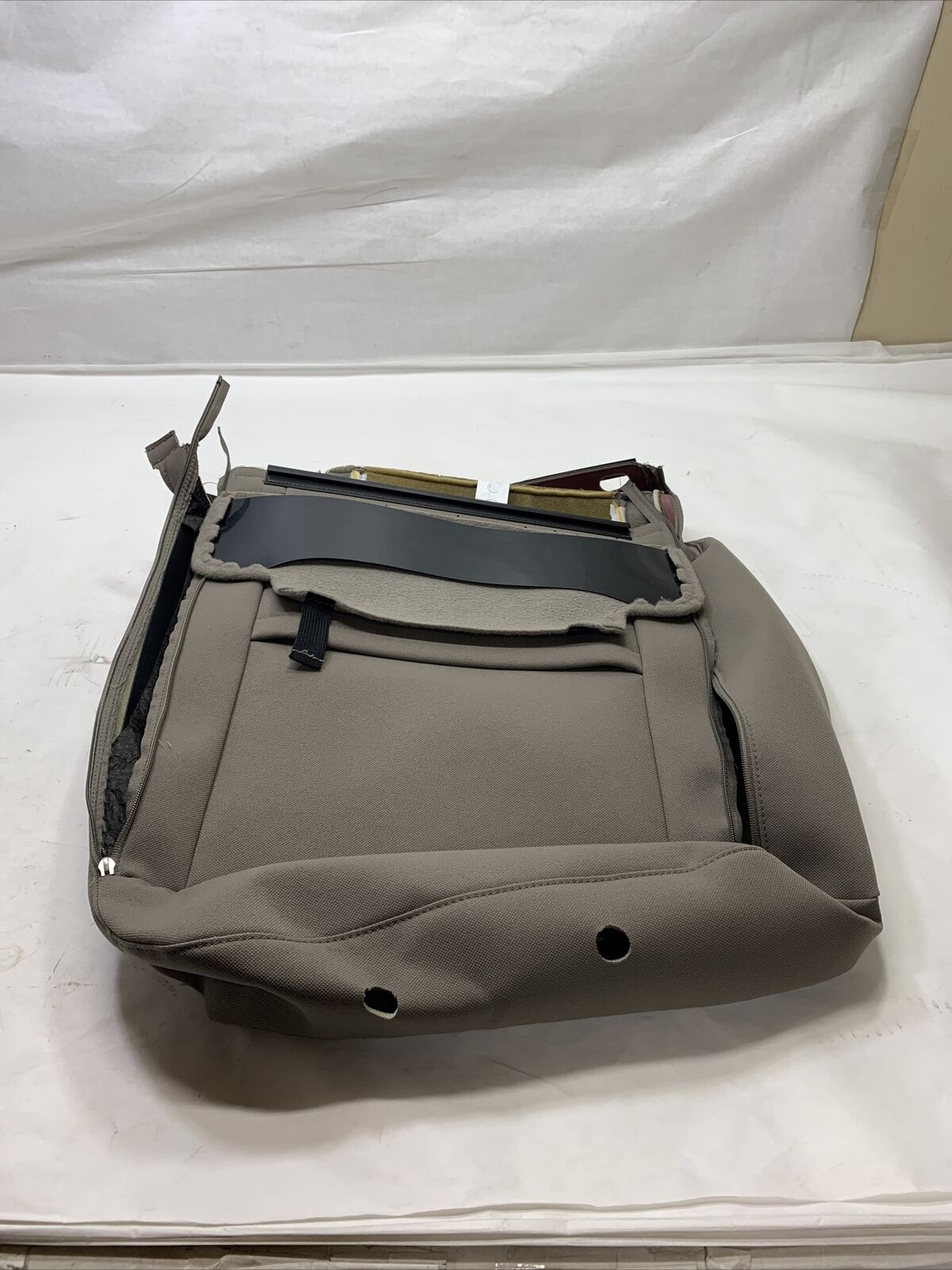 New OEM GM Dune Front Passenger Side Seat Back Cover 84549984