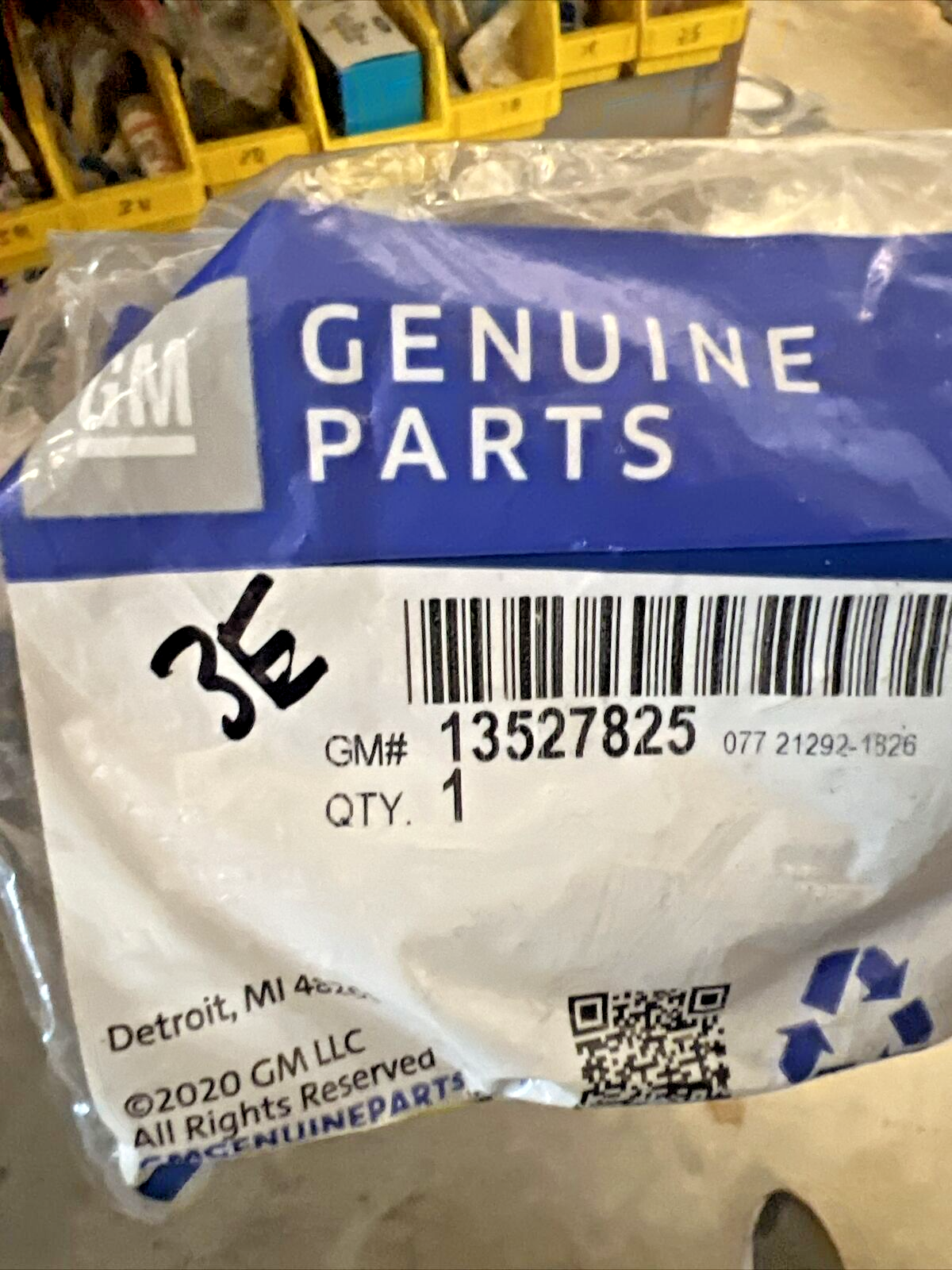 Genuine OEM GM Cover Kit 13527825