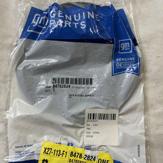 Genuine OEM GM Chevrolet Blazer Fuel Tank Filler Door Lid Flap Cover 84782824