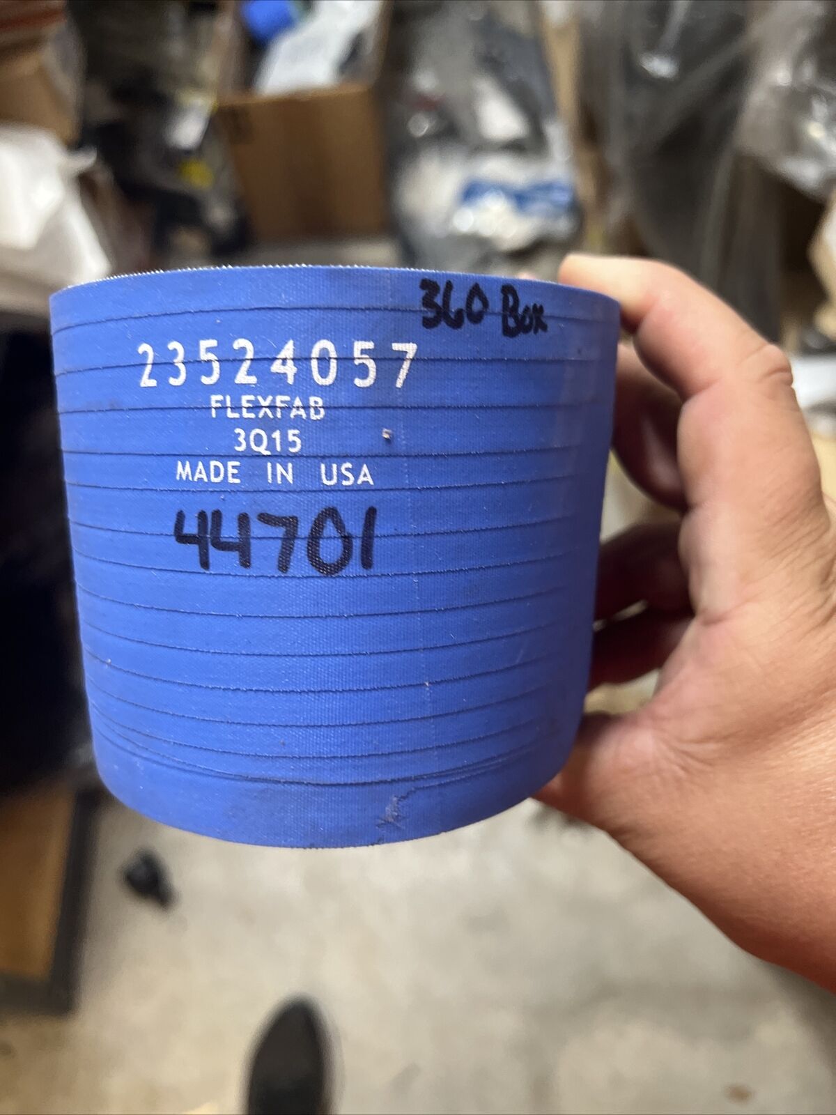 New OEM Genuine Detroit Diesel Air Intake Hose 23524057