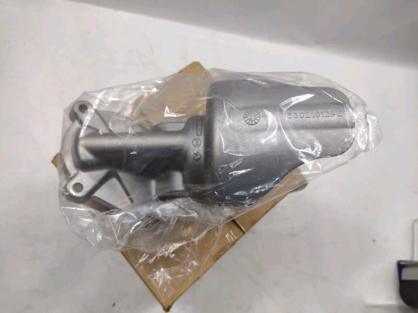 Genuine OEM Mopar Dodge RAM 1500 Oil Filter Adaptor 2003-2008 53021610AF