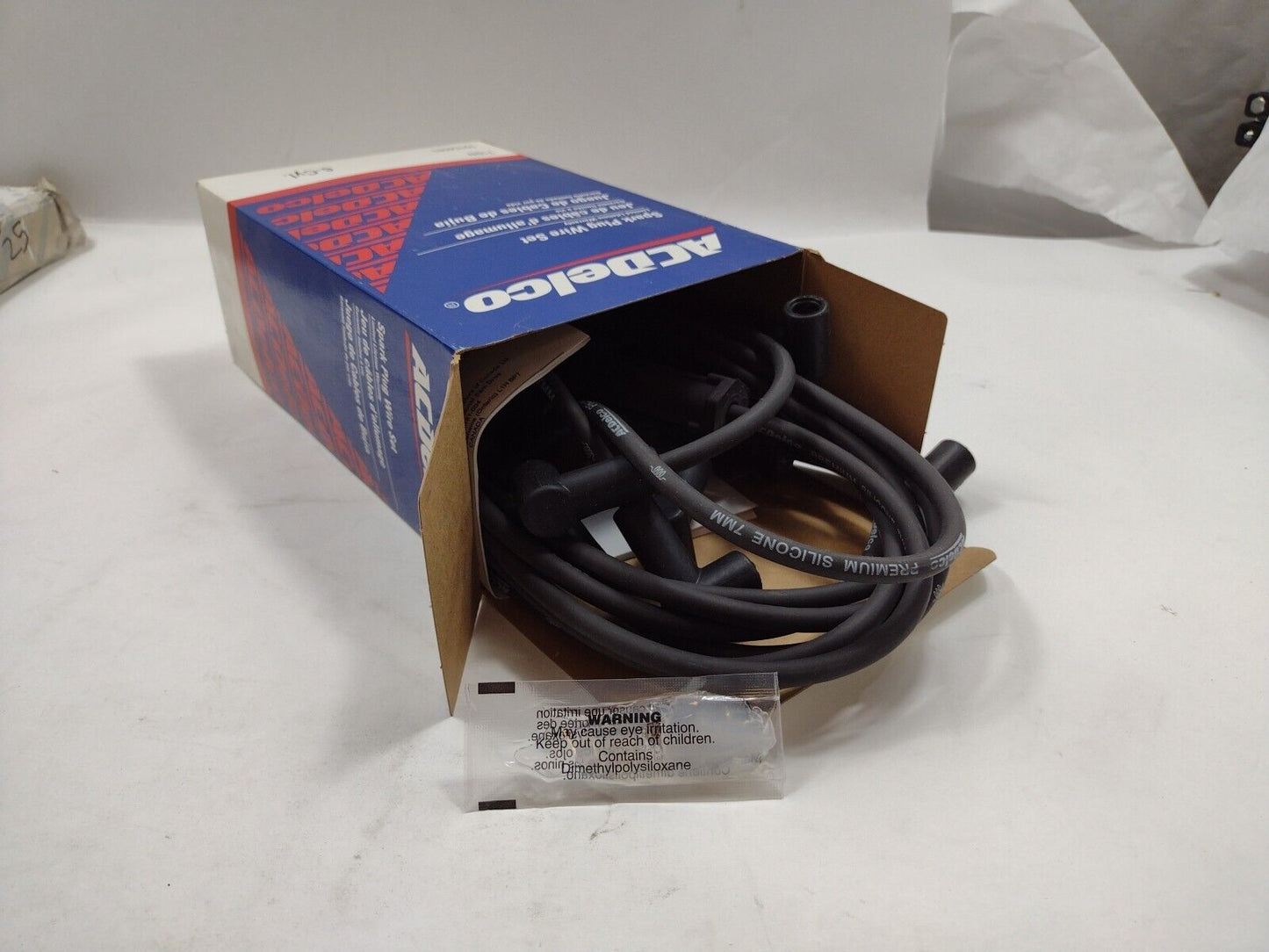 Genuine OEM GM Chevrolet Blazer Spark Plug Set 1992-1996 19154583 ACDelco 716W