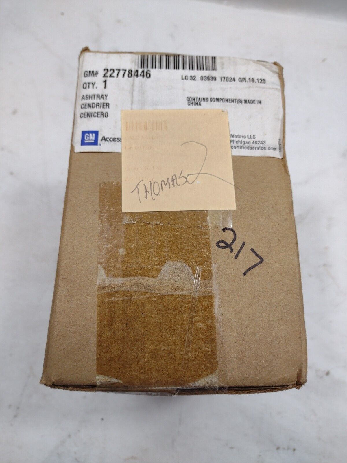 Genuine OEM GM Chevrolet Silverado 1500 Smokers Package 2014-2019 22778446