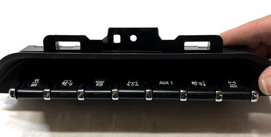New OEM Genuine GM I/P Control Accessory Function Switch Assembly 19404099
