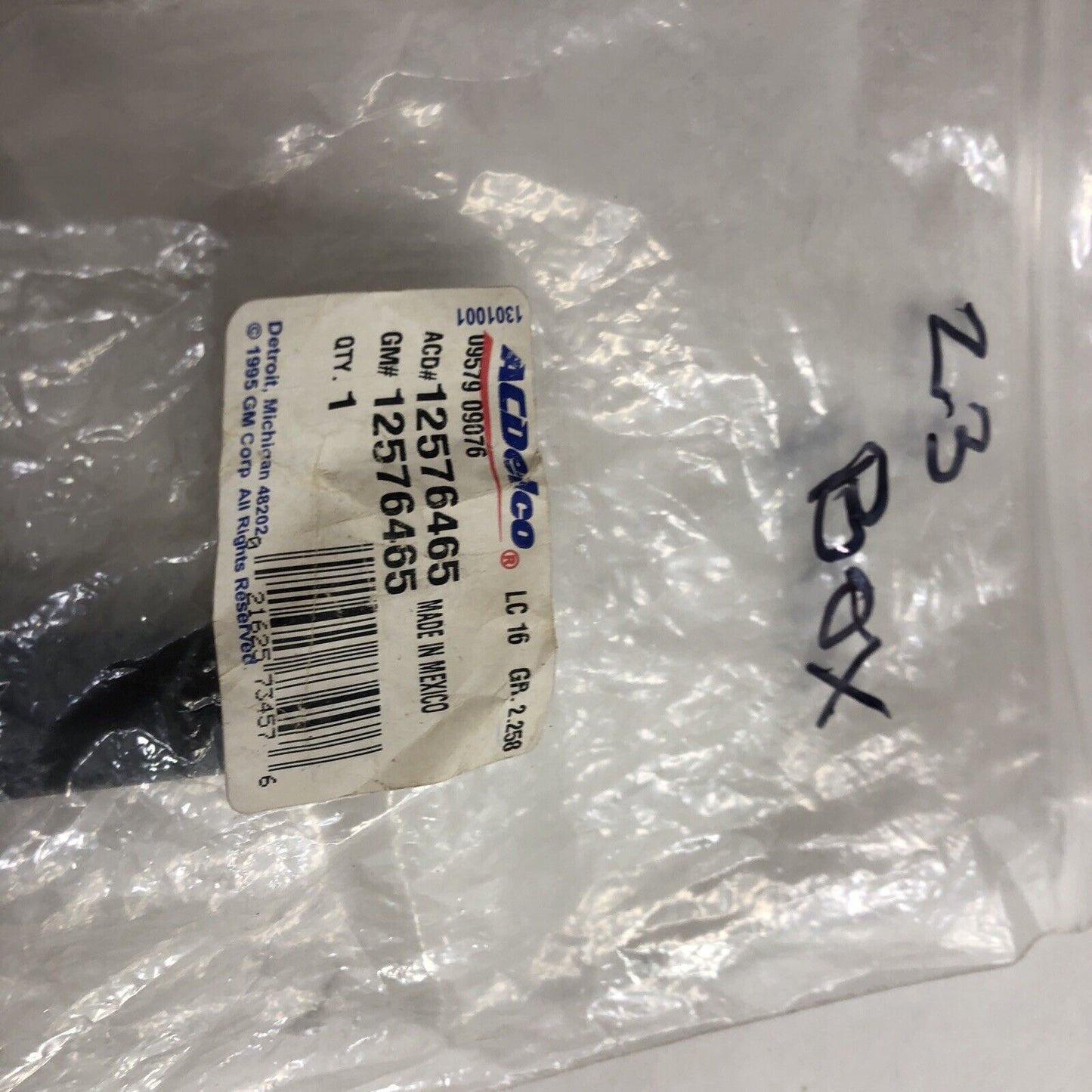 OEM NEW Genuine GM Coil on Spark Plug Boot 2000-2007 12576465