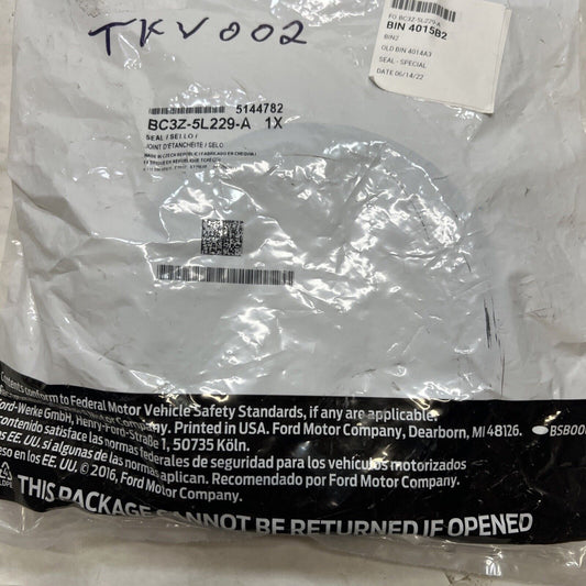 New OEM Genuine Ford Transit-150 2011-2019 Reservoir Seal BC3Z5L229A