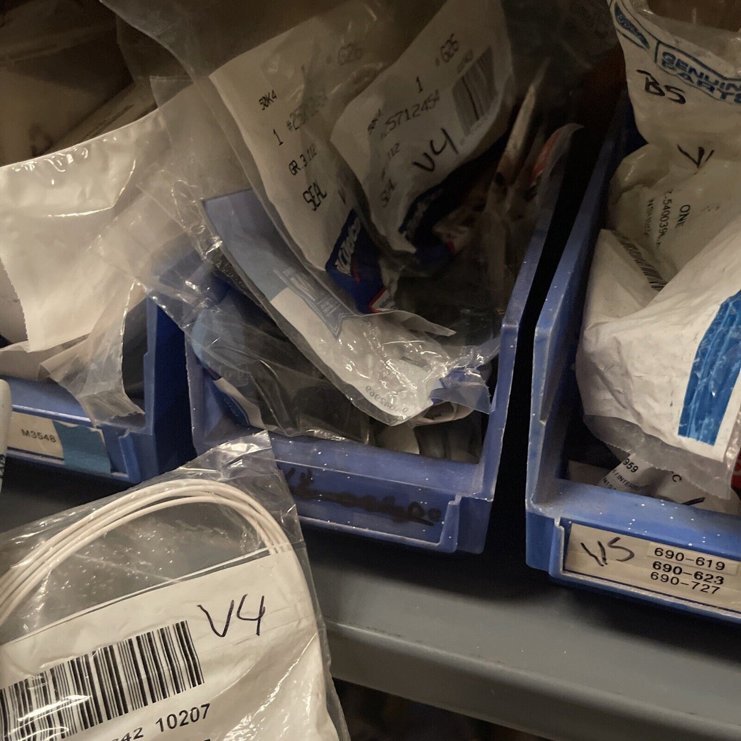 New OEM Genuine GM Multi-Purpose Wire Connector 13576368