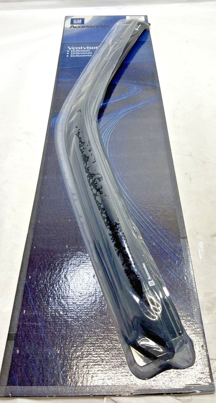 New OEM GM Chevy Tracker Front Window Air Deflectors 1999-2004 12495888