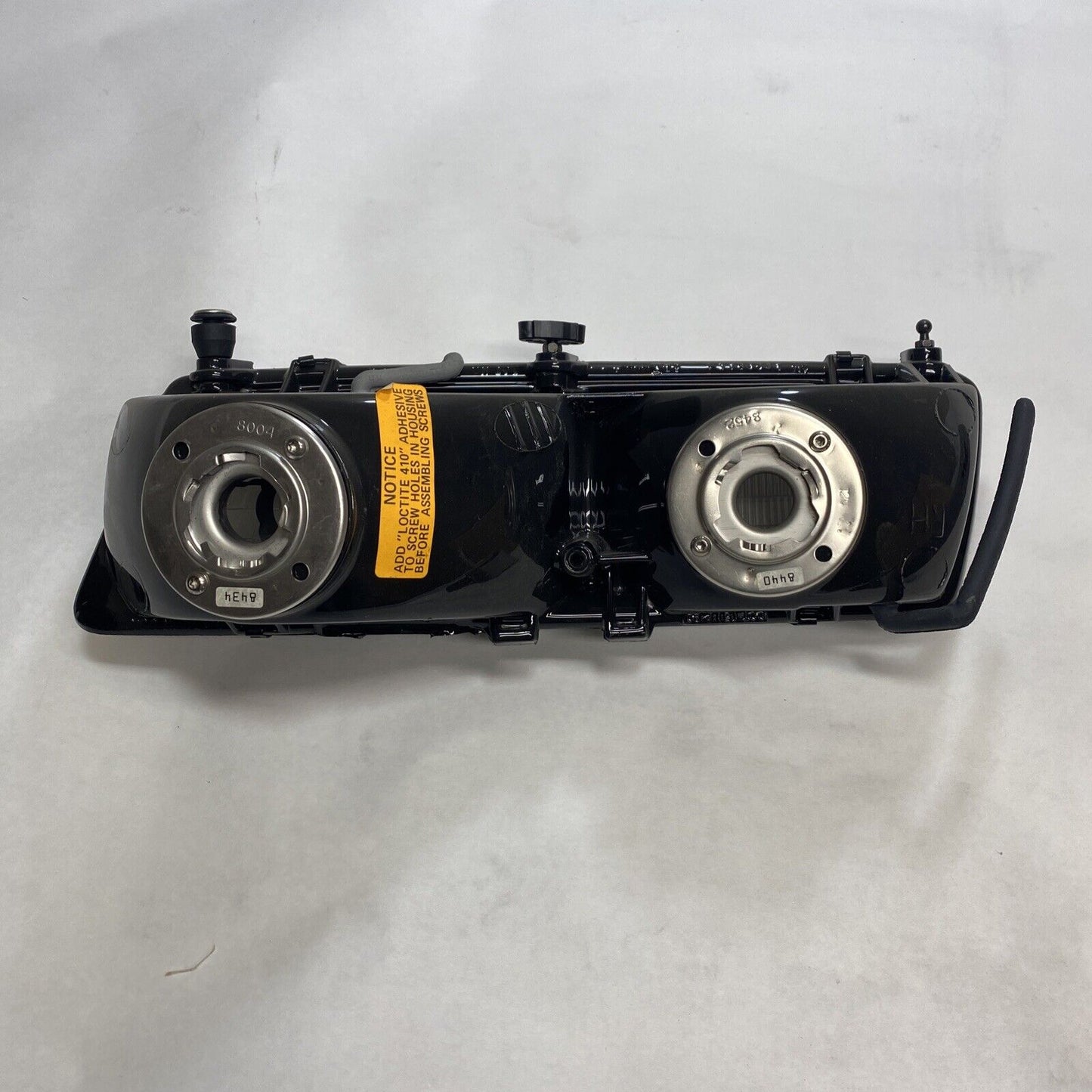 New OEM GM Pontiac Grand Prix Headlight Passenger Side 1990-1993 16513424