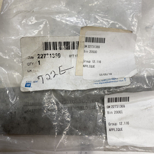 New OEM GM Chevy Malibu Applique 22731369