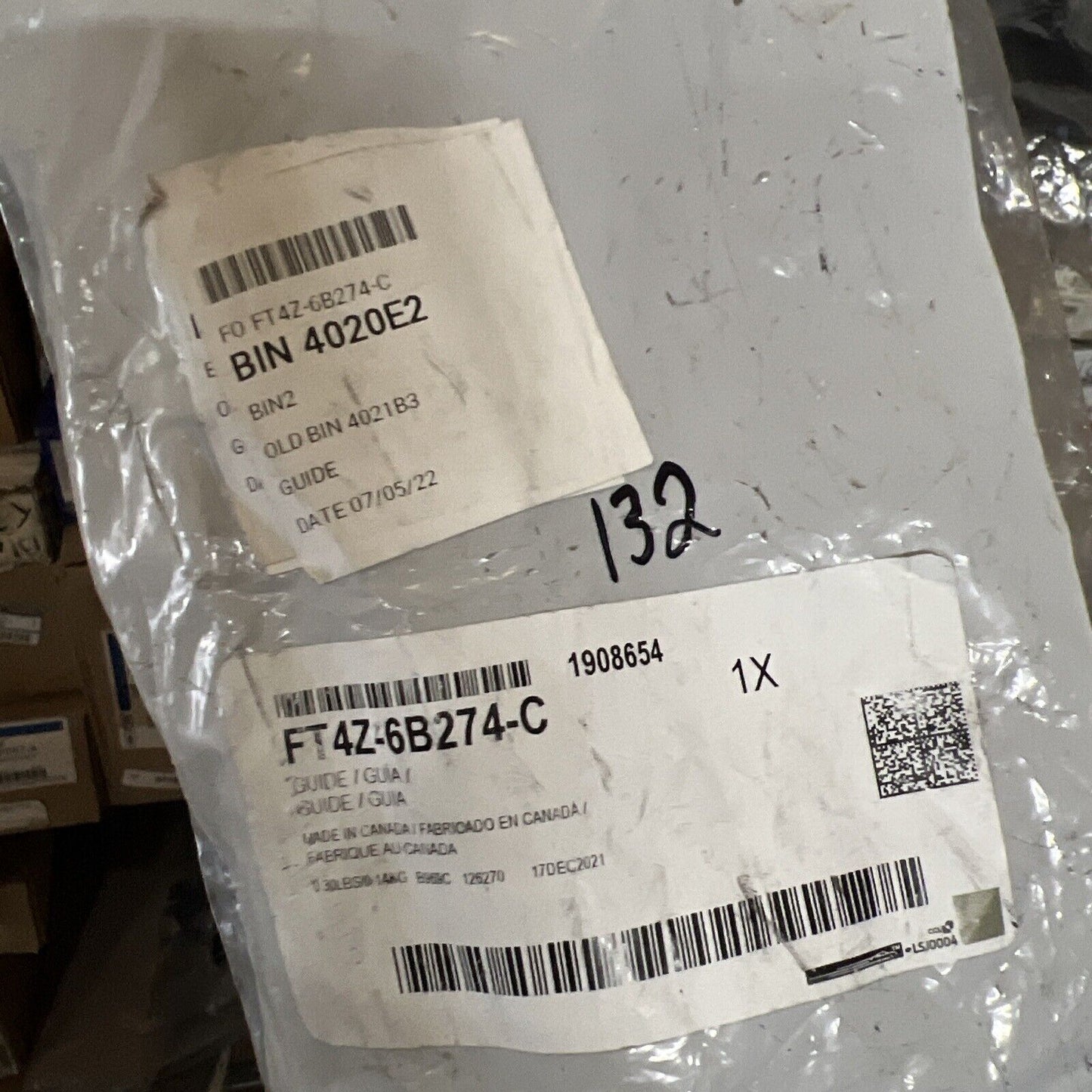 New OEM Genuine Ford Edge 2015-2023 Guide FT4Z6B274C