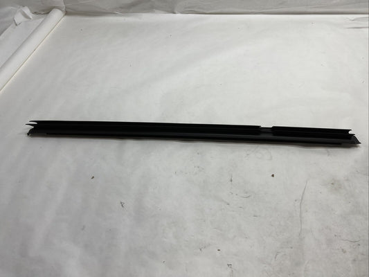 New OEM 16 - 19 Ford Explorer Rear Passenger Window Weatherstrip FB5Z-7825860-A