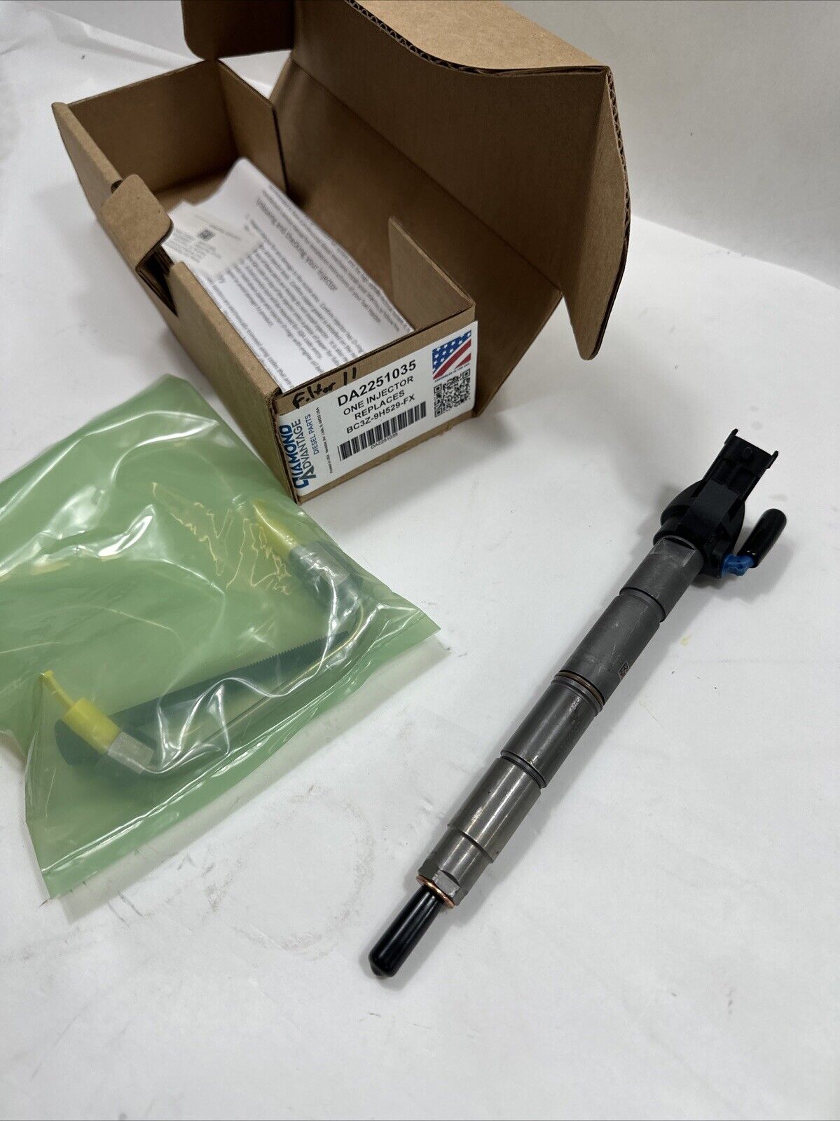 Fuel Injector For 2011-2014 Ford F250 Super Duty 6.7L Remanufactured DA2251035