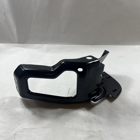 Genuine OEM GM Chevrolet Avalanche 1500 Bumper Assembly 2003-2006 88944140