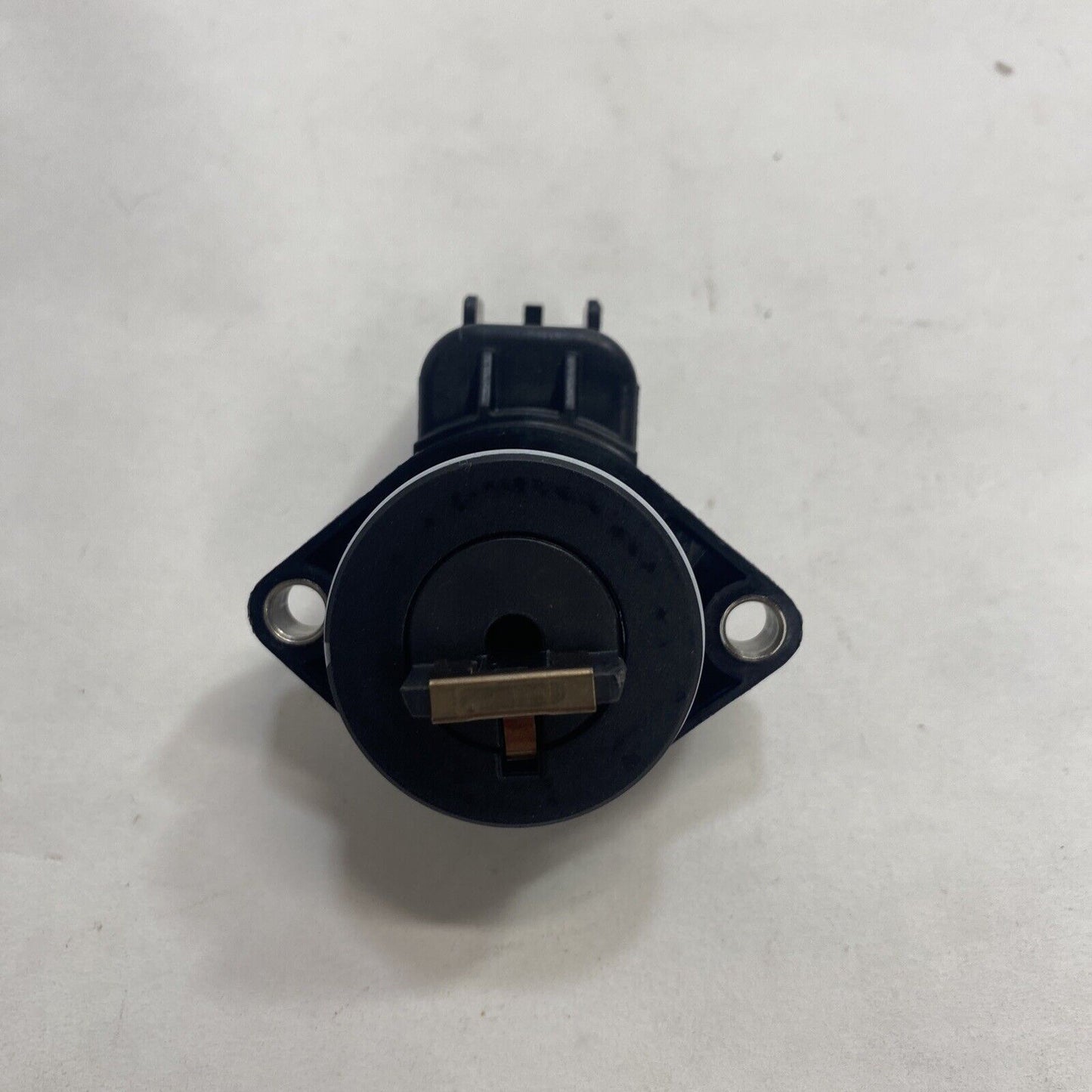 New OEM GM Sensor 19133159