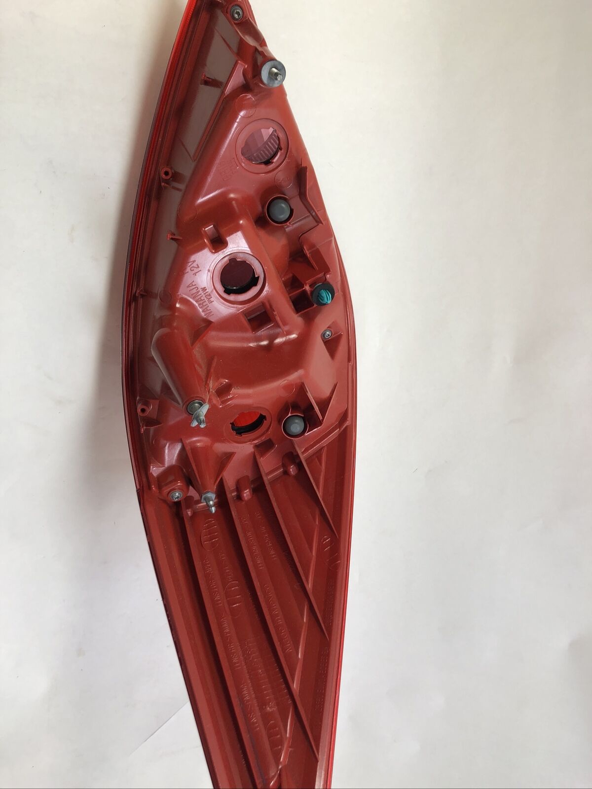 New OEM Nissan Versa Tail Light Passenger Side 2007-2012 FACTORY 26554-EM30A