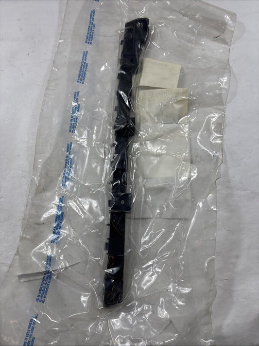 NEW OEM GM Rear Bumper Cover Side Bracket Right 15268219 Cobalt G5 Sedan 2005-10