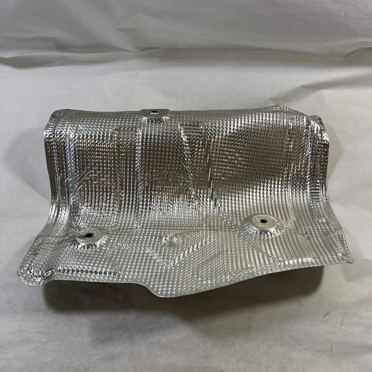 Genuine OEM GM Chevrolet Impala Exhaust Heat Shield 2013 - 2020 23187568