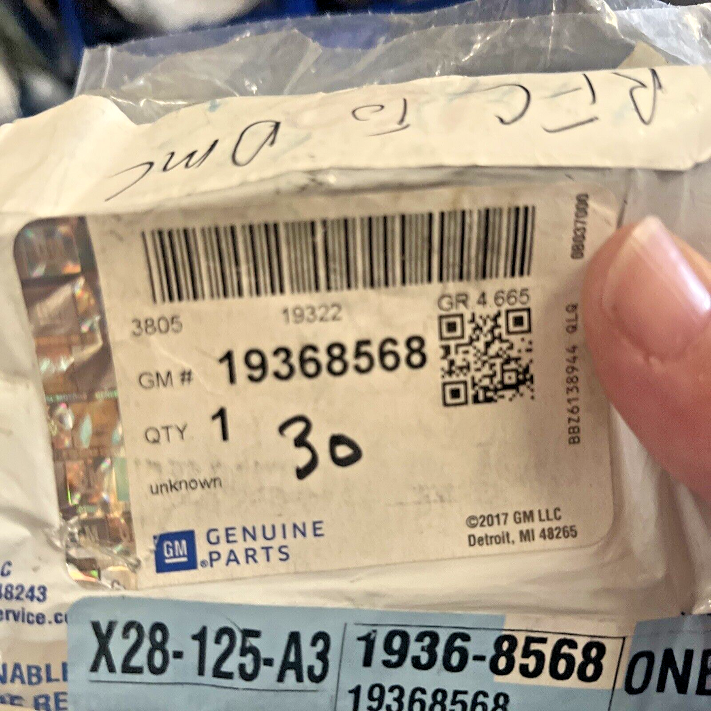 Genuine OEM GM Rear Brake Caliper Guide Pin Kit 2004-2016 19368568