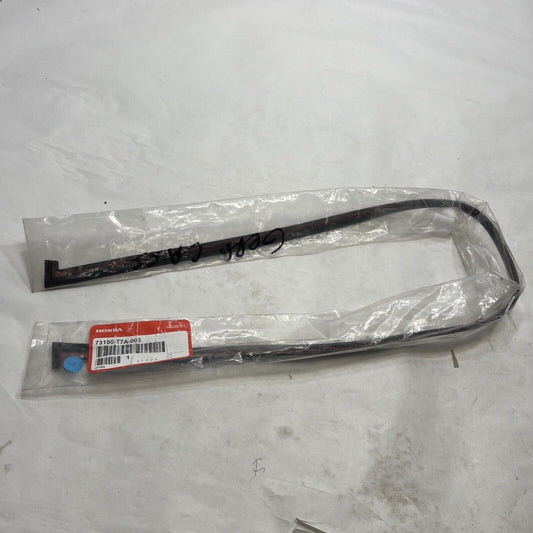 New OEM Genuine Honda HR-V 2016-2021 Front Upper Windshield Molding 73150T7A003
