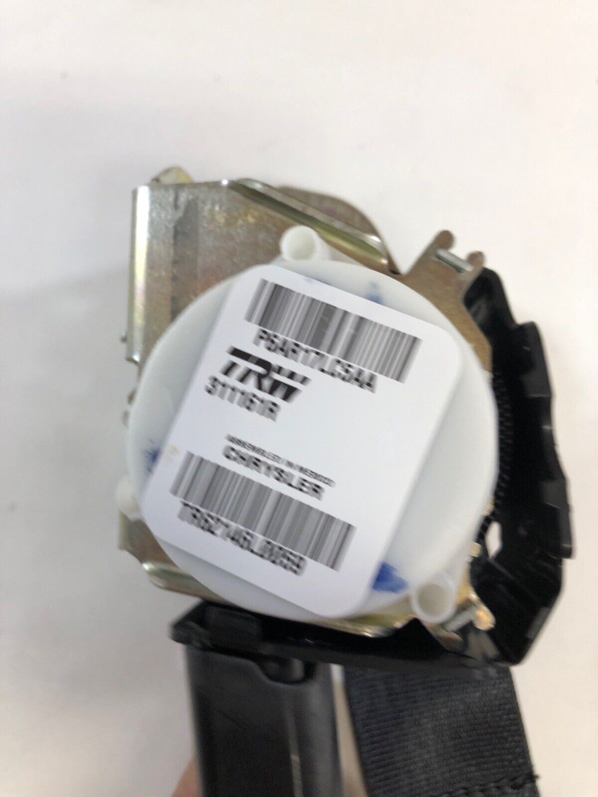 New OEM Mopar Seat Belt Center 2nd Row CBA0S231AA