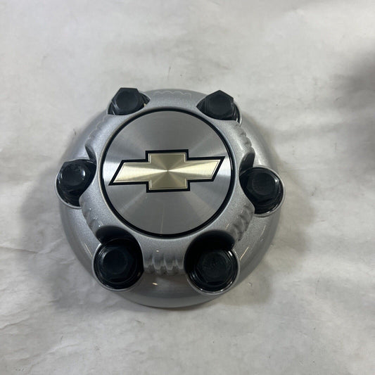 Genuine OEM GM Chevrolet Express 3500 Hub Cap with Bowtie Logo 05-14 09598131