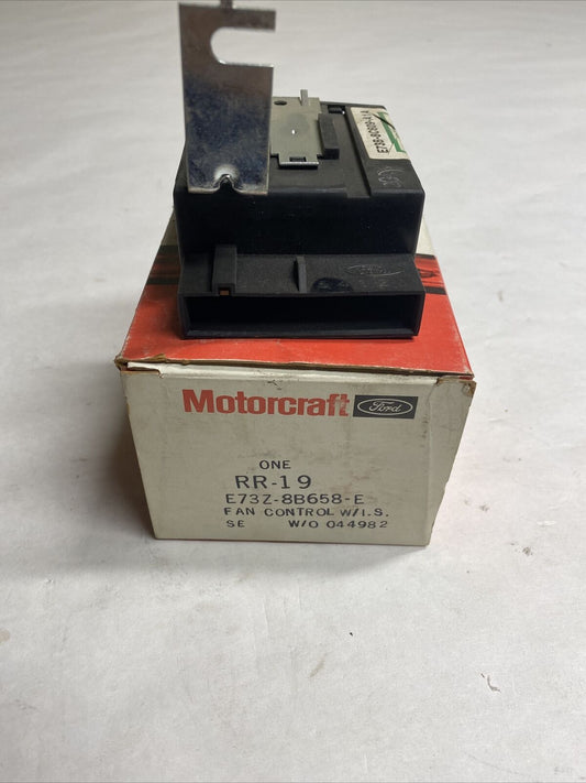 New OEM Motorcraft CONTROL ASY ENGINE COOLING FAN RR-19