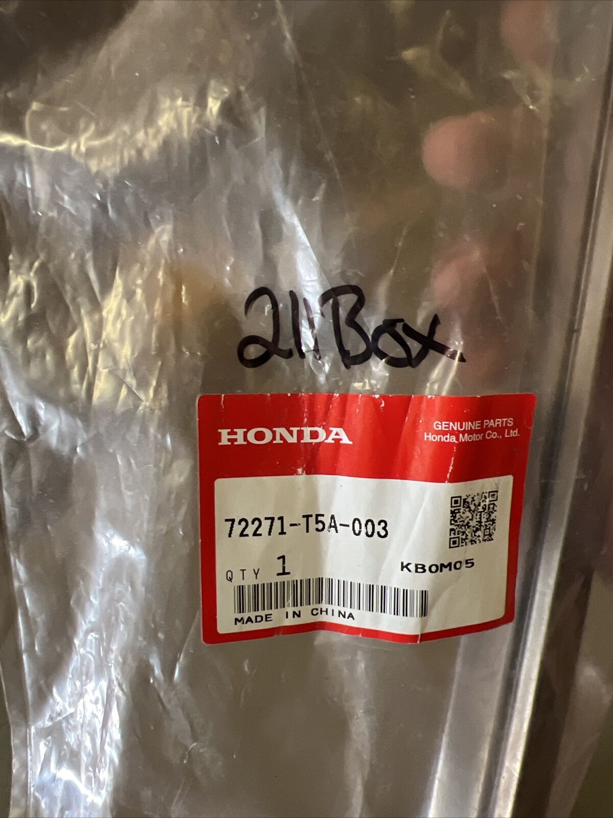 New OEM Genuine Honda Fit 2015-2020 Front Door Center Sash 72271t5A003