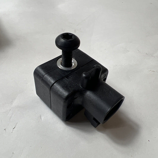 Genuine OEM GM Chevrolet Expres 2500 Front Sensor 2003-2004 15750627