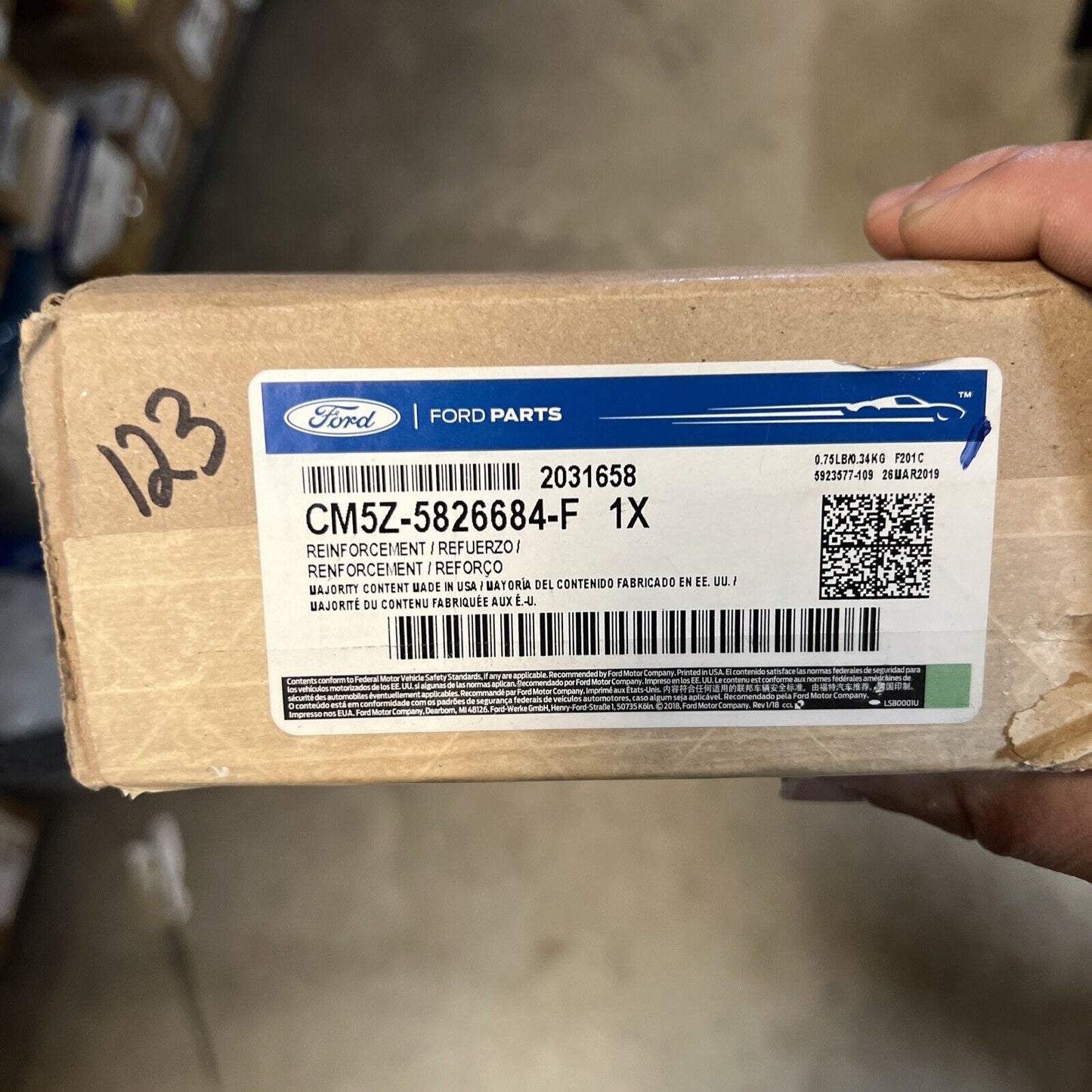 New OEM Genuine Ford Escape 12-19 Right Passenger Side Handle Base CM5Z5826684F