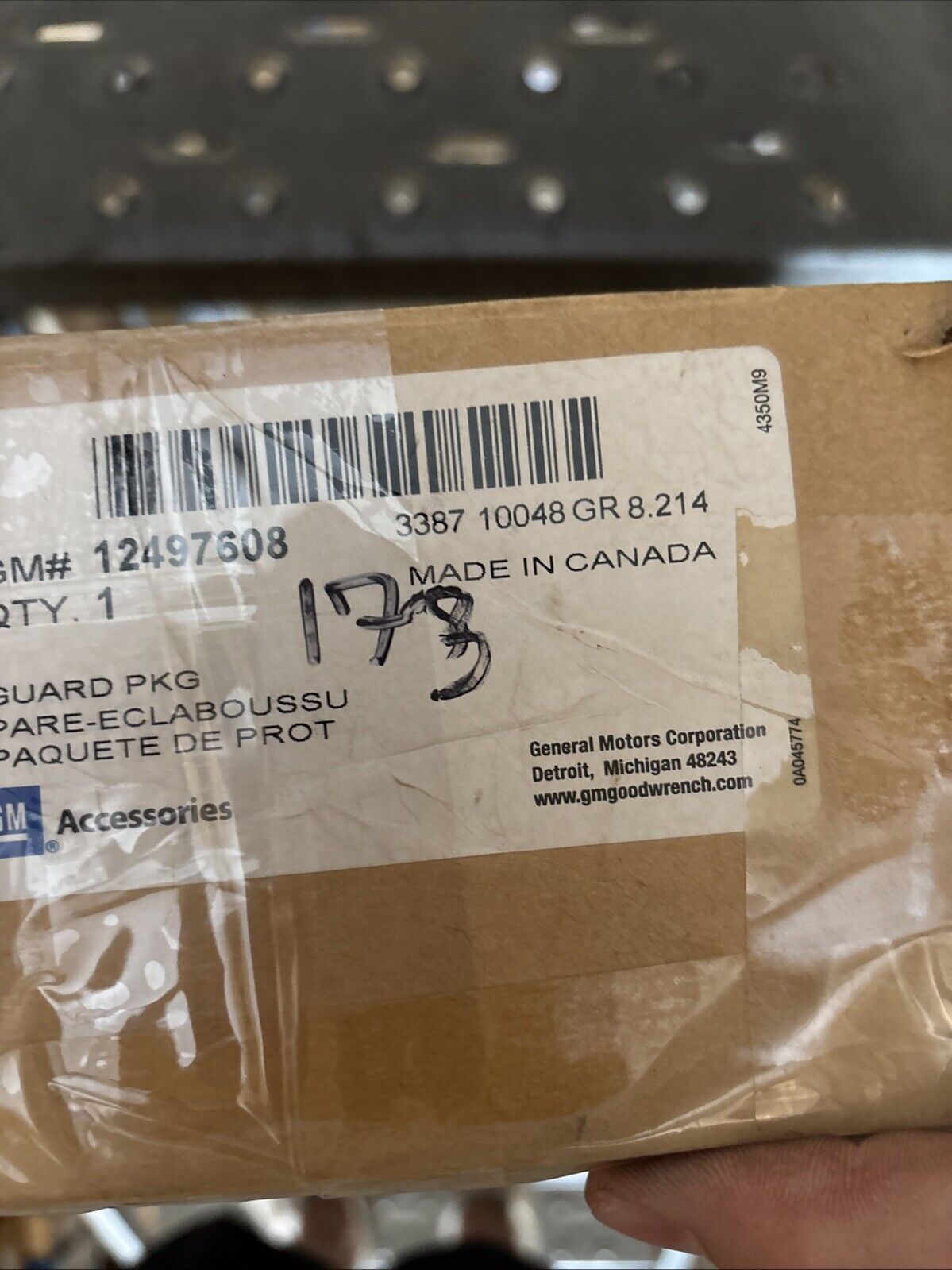 Genuine OEM GM Chevrolet Trailblazer Splash Guard 2002-2009 12497608