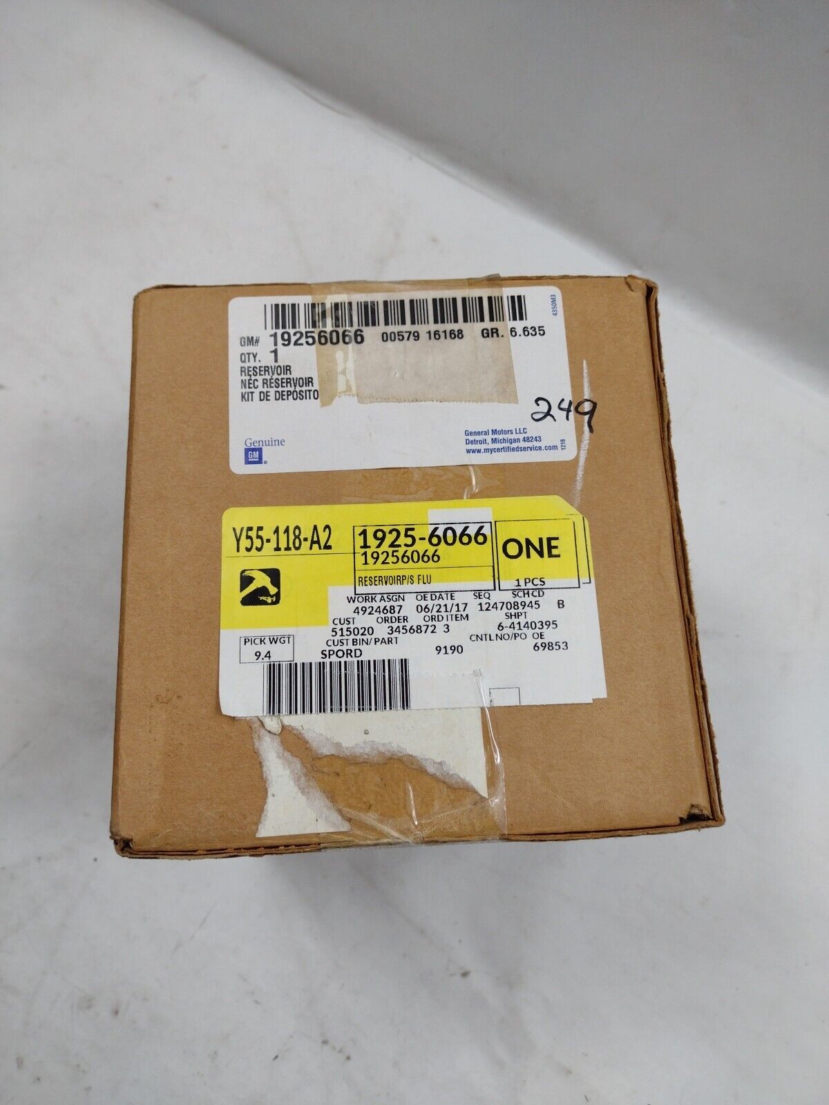 Genuine OEM GM Chevy Express 2500 Power Steering Reservoir Kit 09-16 19256066