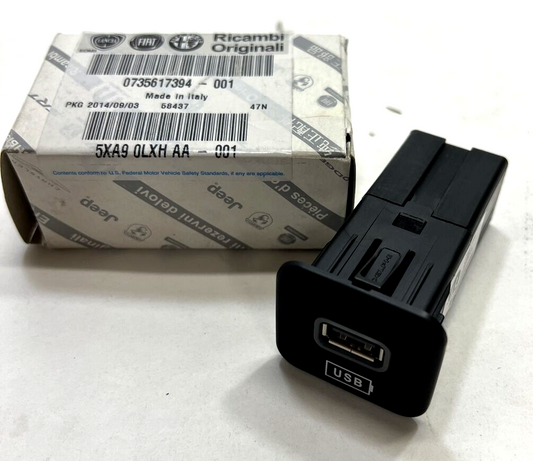 New OEM Genuine Mopar Jeep Renegade 2015-2016 USB Port 5XA90LXHAA