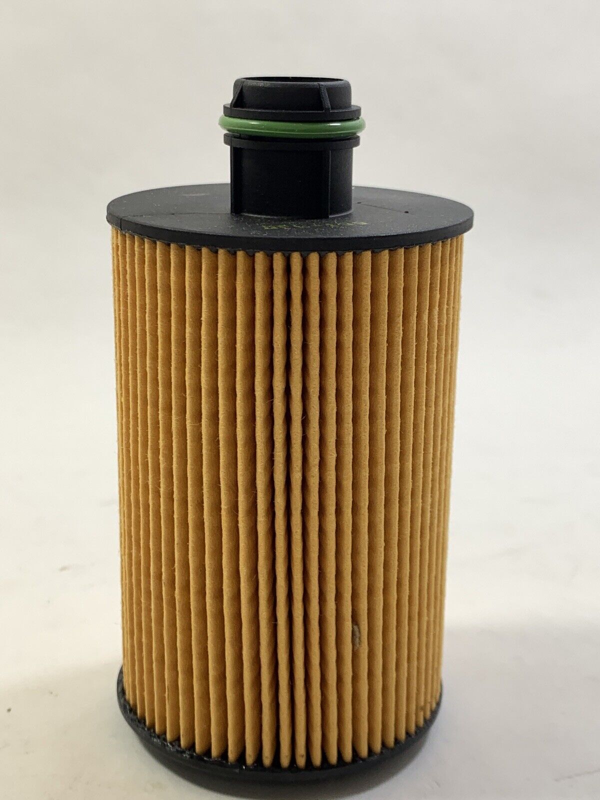 New OEM Ford Oil Filter Omnicraft QFL199